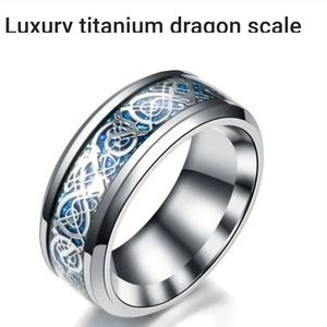 NWOT MEN'S DRAGON SCALE BAND